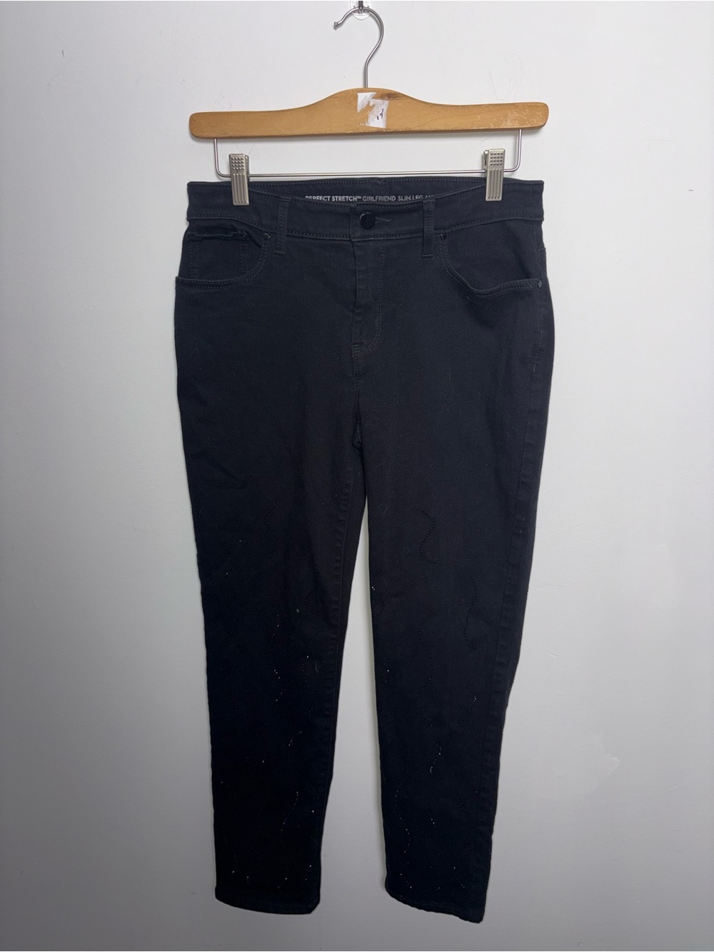 Chico’s Perfect Stretch Girlfriend Ankle Jeans Black Embellished Size US 2